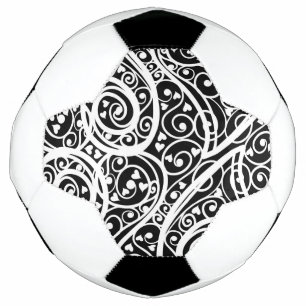 Süßes Schwarz-Weiß-Herzmuster Fußball