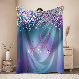 Süßes Türkis Lila falsches Glitter Monogramm Fleecedecke