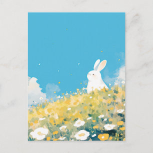 Süßes weißes Kaninchen auf sonniger Hügelkuppe Postkarte