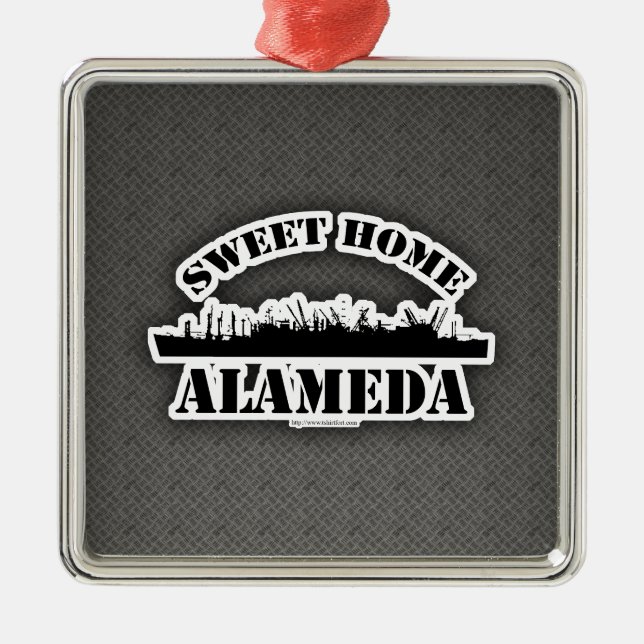 Süßes Zuhause Alameda 2 Ornament Aus Metall (Vorne)