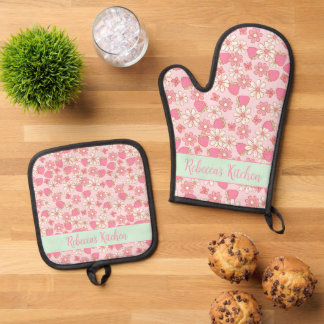 Süßfrühlingstrawberries Personalisiert Ofenhandschuh & Topflappen-Set