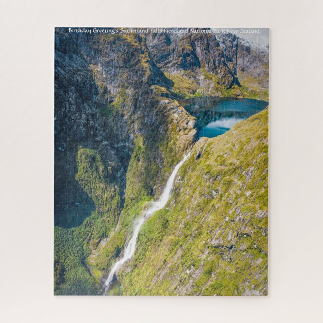 Sutherland Falls Fiordland Nationalpark (Vertikal)