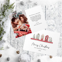 Cute Houses in Traditional Christmas Colors