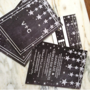 Rustikale Hochzeitskarte unter den Sternen Einladung