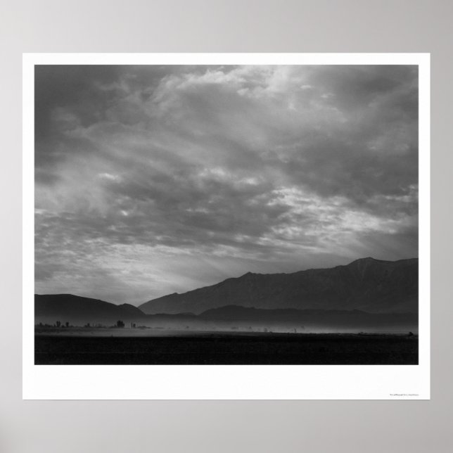 SW über Manzanar, Staubsturm 1943 Poster (Vorne)