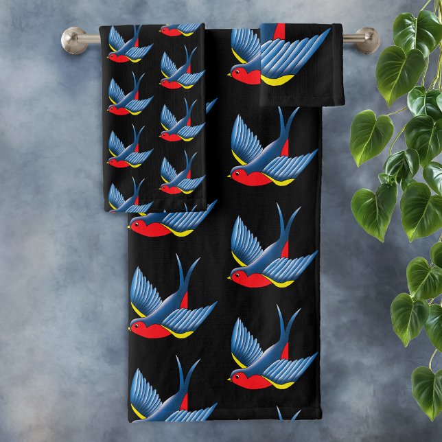 Swallow Red Blue Tattoo Badhandtuch Set (Von Creator hochgeladen)