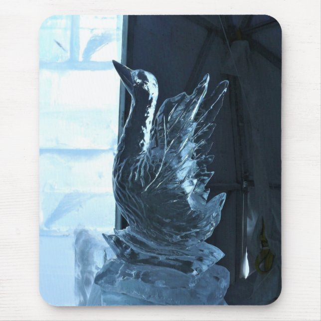 Swan Ice Sculpture, Quebec, Canada Mousepad (Vorne)