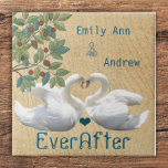 Swan Love Birds Wood Grain Ever After Anniversary Fliese<br><div class="desc">Elegante Schwäne Necks verbinden sich zu einem Vintagen Whimsical Heart Tree mit geschliffenen,  wirbelnden Kanten auf Elfenbeinfliesen</div>