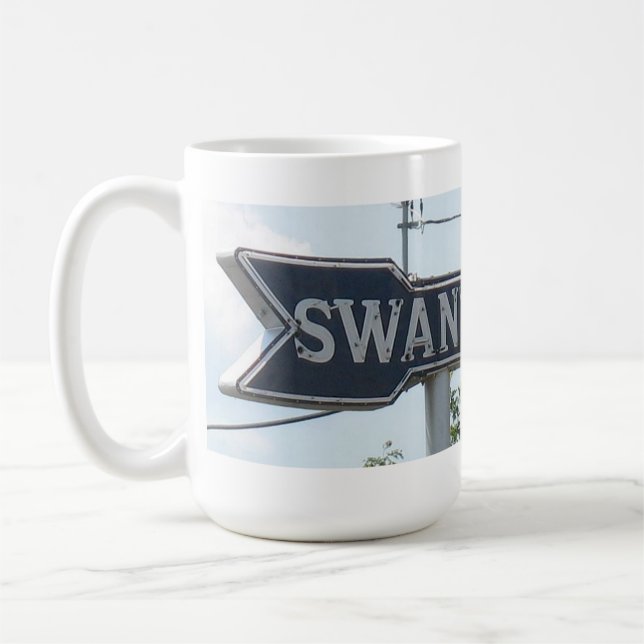 Swanton Pfeil und Wasserturm Kaffeetasse (Links)