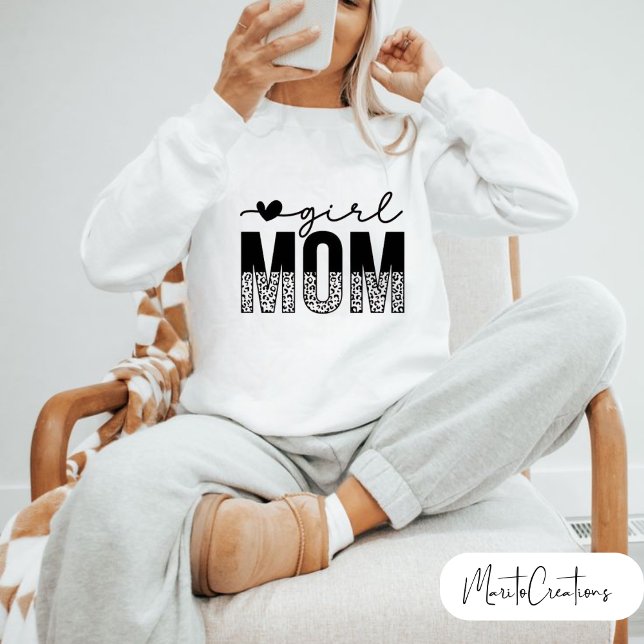 sweater T-shirt girl mom to celebrate mother's day Sweatshirt (Von Creator hochgeladen)