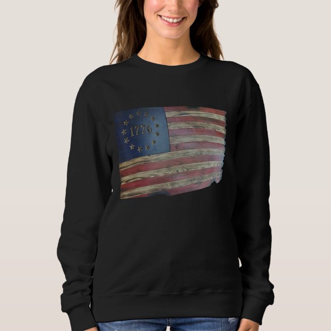 Sweatshirt Betsy Ross Flag  Rustic Wood American Flag Tee (Devant)
