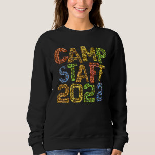 Sweatshirt Camp Staff 2022 Empreinte de léopard Hôte Conseill