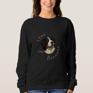 Sweatshirt de base féminine de chien de montagne