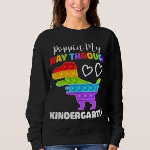 Sweatshirt Dinosaure qui débarque en maternelle