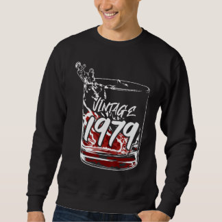 Sweatshirt Glass With Vintage 1979