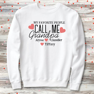 Sweatshirt Grand-Père Avec Les Coeurs Rouges Et Les Noms Des