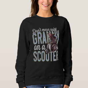 Sweatshirt Grossesse amusante sur un scooter