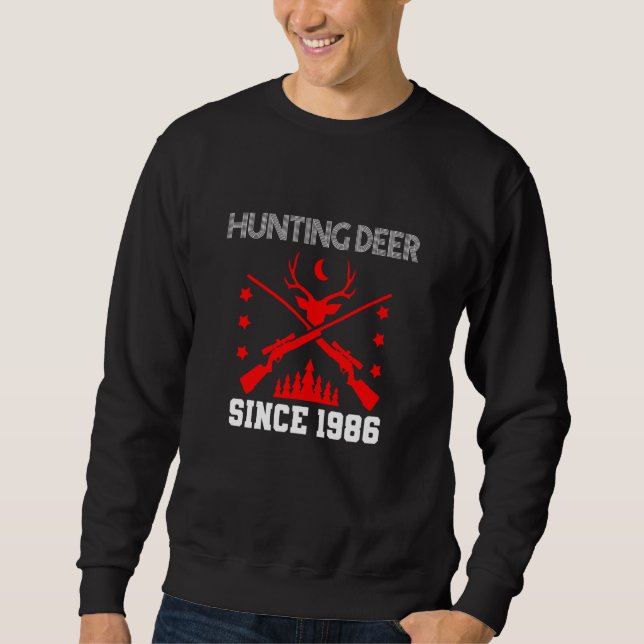 Sweatshirt Hunting deer since 1986 (Devant)