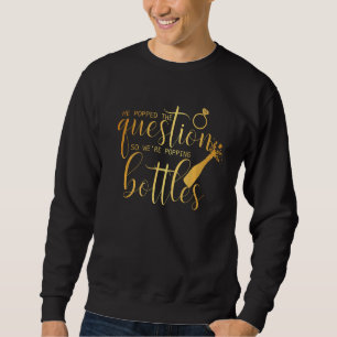 Sweatshirt Il A Posé La Question Pour Qu'On Passe Des Bouteil
