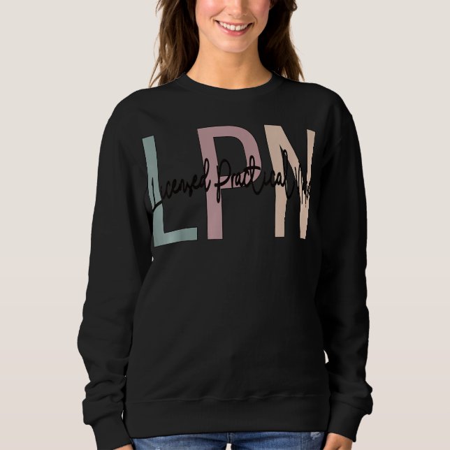 Sweatshirt Infirmière pratique autorisée Boho LPN Infirmière  (Devant)