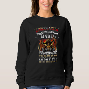 Sweatshirt Je suis un vieil homme grincheux Je suis né en mar