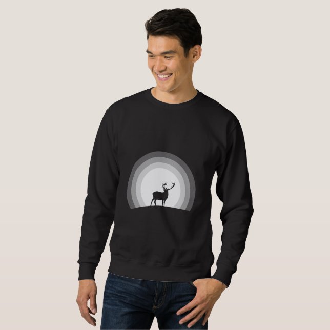 Sweatshirt Majestic Stag Silhouette Under Lunar Light (Devant entier)
