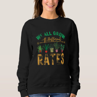 Sweatshirt Nous Grandions Tous À Différents Tarifs Plante Jar