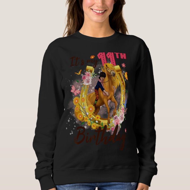 Sweatshirt Onze Ans 11e Anniversaire Fille qui aime le cheval (Devant)