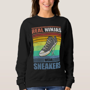 Sweatshirt Real Ninjas porter Basket chaussures Vintage pied
