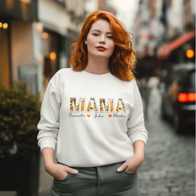 Sweatshirt rétro Floral "MAMA" avec les noms des e (Créateur téléchargé)