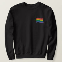 T-shirt brodé avec drapeau arc-en-ciel