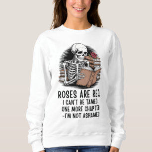 Sweatshirt Un Chapitre de Plus - Squelette Amoureux de Livres