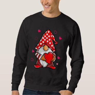 Sweatshirt Valentines Day Gnome Love Holding Red Heart