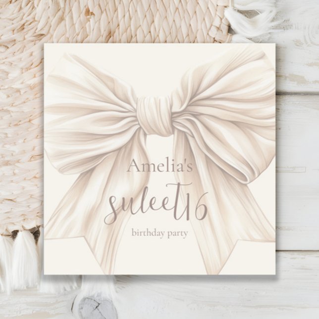Sweet 16 Beige Bow Watercolor Serviette (Von Creator hochgeladen)