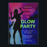 Sweet 16 Birthday Glow Party Einladung<br><div class="desc">Diese Einladung enthält ein glänzendes Party,  das sich perfekt für ein süßes 16-Party eignet. Der neongrüne Text ist ein heller Kontrast vor dem dunklen Hintergrund. Eine Silhouette des Tanzens von Teenagern ist der perfekte Akzent.</div>