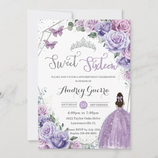Sweet 16 Lila BlumenPrinzessin Silver Birthday Einladung (Vorderseite)