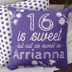 Sweet 16 Lila, weiße Blume Personalisiert Kissen