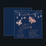 Sweet 16 Rose Gold Butterfly Chic Modern Geburtsta Einladung<br><div class="desc">Sweet 16 Rose Gold Butterfly Chic Moderne Einladungen mit eleganten Rose Goldschmetterlinge mit Saitenleuchten auf blauem Hintergrund mit Ihren Sweet 16 Einladung Informationen unten. Personalisieren Sie den Text in den Textfeldern,  indem Sie ihn bearbeiten. Entwickelt für Sie von ©Evco Studio www.zazzle.com/store/evcostudio</div>