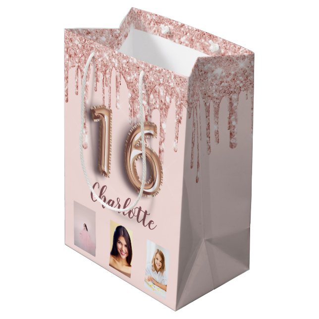 Sweet 16 Rose Gold Rosa Glitzer Foto Monogramm Mittlere Geschenktüte (Rückseite Schrägansicht)
