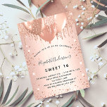 Sweet 16 Rose Goldblütenballons Glitzer Einladung<br><div class="desc">Für einen eleganten Sweet 16,  16. Geburtstag. Eine Rose Gold Imitate metallisch aussehend Hintergrund. Dekoriert mit Rose Gold,  rosa Imitat Glitzer Tropfen,  Farbe Tropfen Look und Ballons. Personalisieren und fügen Sie Namen,  Alter und Party Details hinzu. Der Name wird mit einem handgeschriebenen Stilskript geschrieben</div>