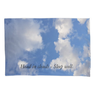 Sweet Dreams of Blue Sky & Lovely Clouds Kissenbezug