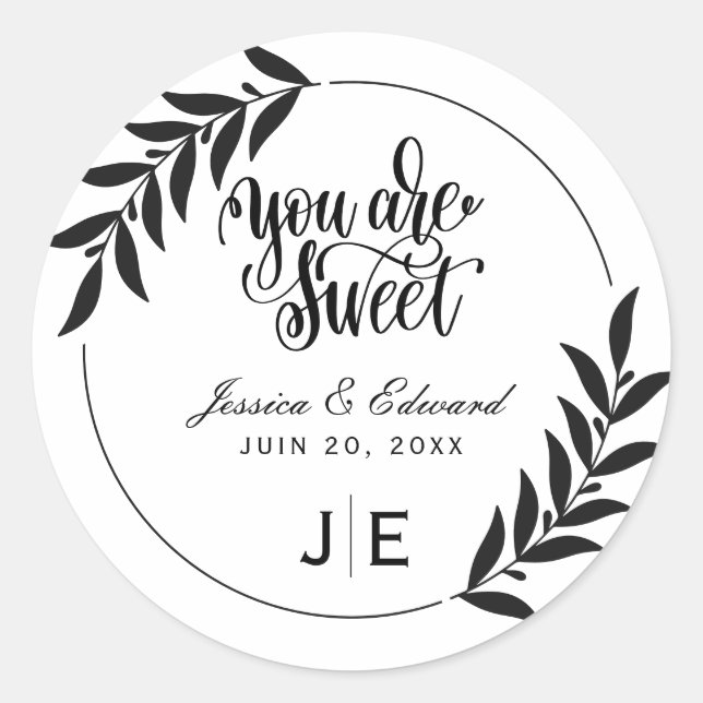 Sweet Elegant Leaf Simple Black and White Monogram Runder Aufkleber (Vorderseite)
