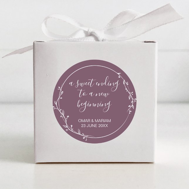 Sweet Ending New Beginning Fig Lila Hochzeit Runder Aufkleber (Von Creator hochgeladen)