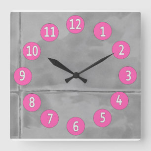 Sweet Gray Tiles with White Digits Pink Details Quadratische Wanduhr
