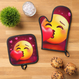 Sweet Kiss Heart Emoji Ofenhandschuh & Topflappen-Set