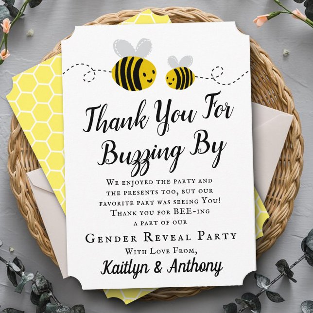 Sweet Little Honey Bee Gender Reveal Party Dankeskarte (Von Creator hochgeladen)