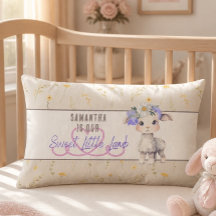 Sweet Little Lamb Personalisiert Lumbar Kissen