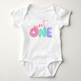 Sweet One Birthday Girl Donut Thema Niedlich Ba Baby Strampler