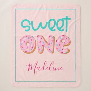 Sweet One Donut Sprinkles Design Personalisiert Ba Sherpadecke