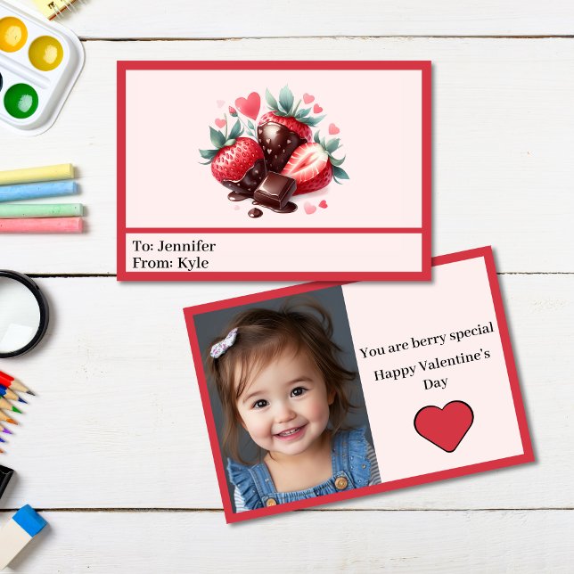 Sweet Pink & Red Strawberry Foto Mini Valentine Karte (Von Creator hochgeladen)